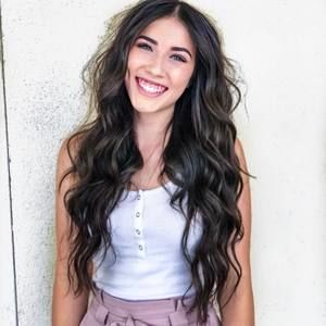 Meet your Posher, Delaney